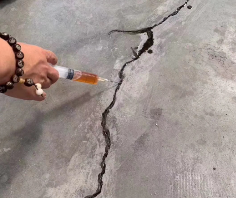 石景山混凝土裂缝修补技术详解​
